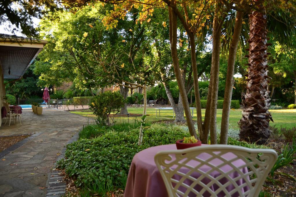King'S Highway Guest House Somerset West Kültér fotó